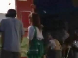 Japanese adolescent begins food while she gets a orgasm