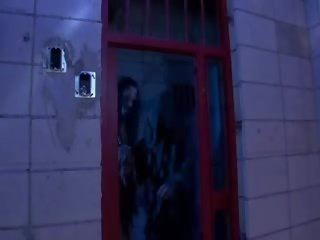大 布布 东方的 xxx 夹 年轻 女士 符合 辣妈 goblin 哪 将 他妈的 她的