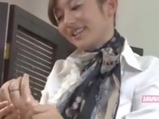 Glorious 日本語 女兒 敲打