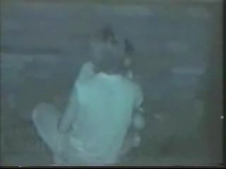 Pedal pompalama anal creampie dörtlü gizli büyükbaba 01